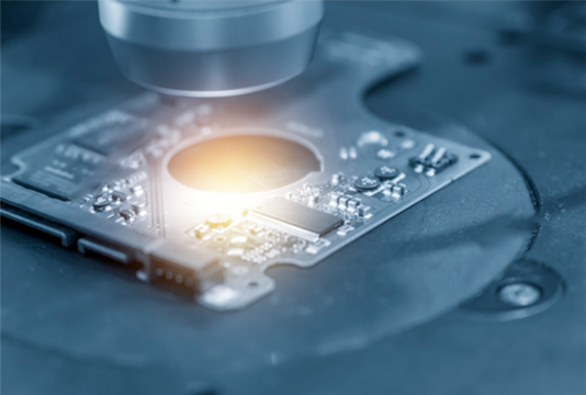 电子产品研发与销售 创新驱动与市场拓展的双轮协同