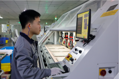 江西南城 奏响工业发展“奋进曲”，聚焦电子产品研发与销售