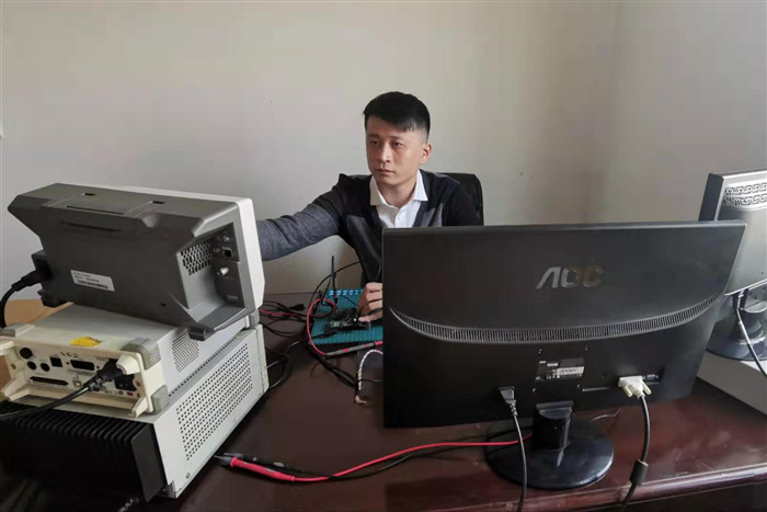 甲子东油情 百年大学梦 | 东油学子风采录第五期 电子产品研发与销售